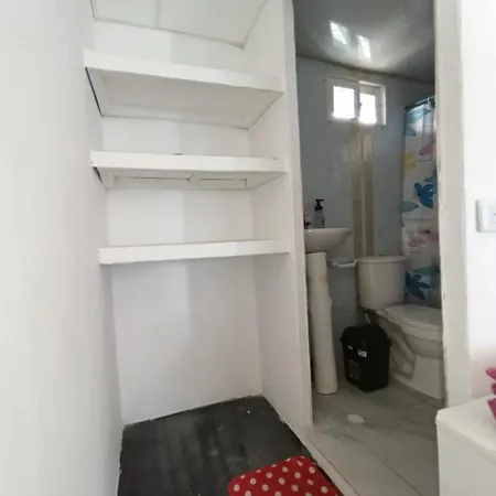 Pensión Chamos *